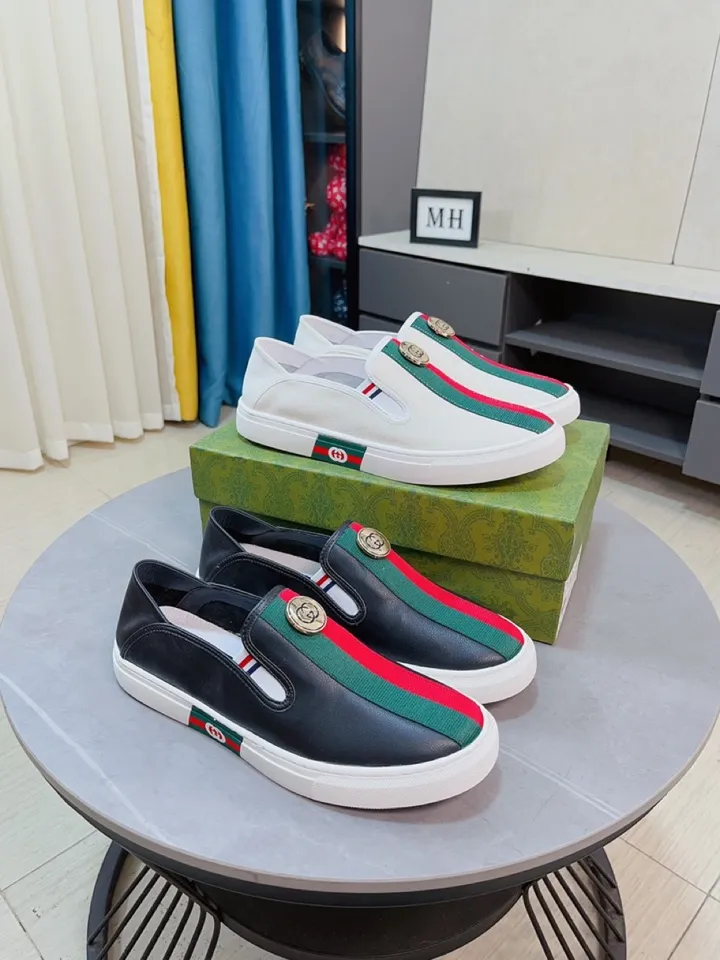 Men's shoes 💰420🌹🌹GUCCI [Gucci] New high-end brand of men's shoes, the latest fashionable casual men's shoes, trendy and versatile, relaxed and sporty style, uppers imported from Italy, first-layer cowhide, genuine leather lining, and ultra-fine workmanship. Original personalized fashionable rubber wear-resistant outsole, light and comfortable on the foot, size 38-44